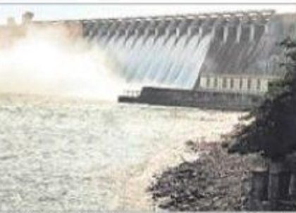 కృష్ణాలో పెరుగుతున్న వరద..