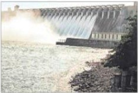 కృష్ణాలో పెరుగుతున్న వరద..