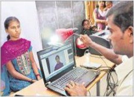 పదేళ్లకోసారైనా ఆధార్ అప్ డేట్!