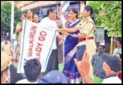 ఉల్లాసంగా.. ఉత్సాహంగా