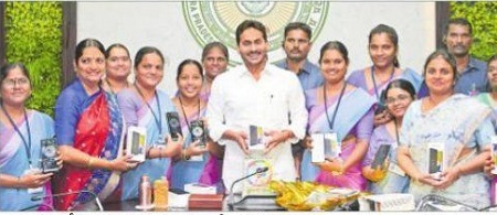 మనమే ముందుండాలి