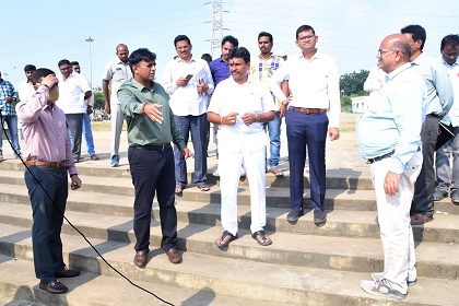 కార్తిక మాసం సందర్భంగా  స్నాన ఘాట్ లను పరిశీలించి  భద్రతా ఏర్పాట్లపై తగు సూచనలు చేసిన నగర పోలీస్ కమీషనర్ శ్రీ కాంతి రాణా టాటా ఐ.పి.ఎస్. గారు