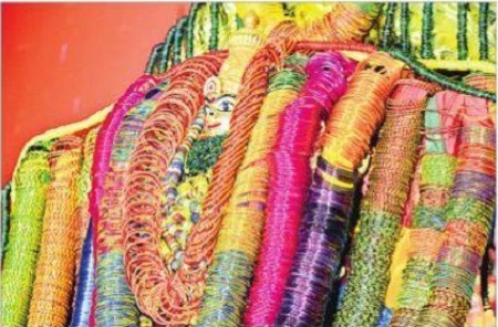 దుర్గమ్మకు గాజుల ఉత్సవం