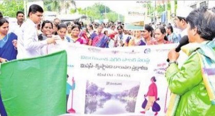 కాల్వల్లో  వ్యర్ధాలు వేయొద్దు