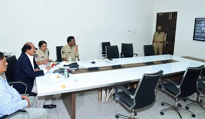 పోలీసు అమరవీరుల  సంస్మరణ వారోత్సవాల్లో భాగంగా ఎన్ .టి .ఆర్  జిల్లా  పోలీస్ వారు నిర్వహించిన పలు కార్యక్రమాలు