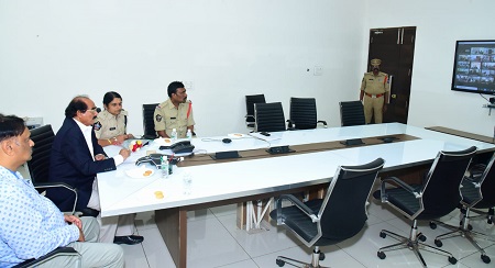 పోలీసు అమరవీరుల  సంస్మరణ వారోత్సవాల్లో భాగంగా ఎన్ .టి .ఆర్  జిల్లా  పోలీస్ వారు నిర్వహించిన పలు కార్యక్రమాలు