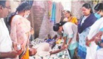 ఇంటి వద్దకే వచ్చారు 'ఫ్యామిలీ డాక్టర్'
