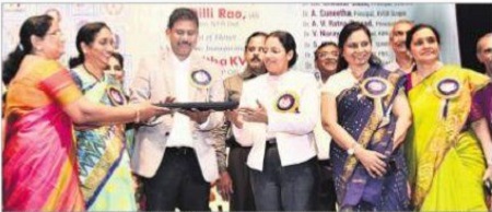 స్త్రీ పురుష సమానత్వ సాధనకు కృషి చేద్దాం