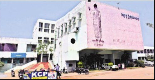 మాటలతో మనోస్థైర్యం...