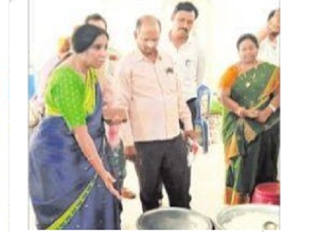పరిశుభ్రతతో వ్యాధులు దూరం