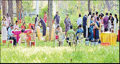 సందడిగా భవానీ  ద్వీపం
