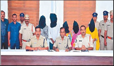 బిల్డర్ రాజు హత్య కేసులో నిందితుల అరెస్ట్