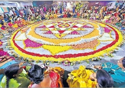 భక్తిశ్రద్ధలతో కార్తిక పౌర్ణమి పూజలు