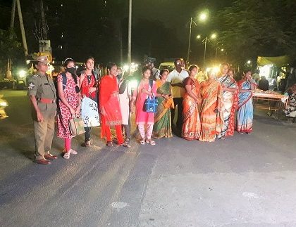 చేరువ వాహనం ద్వారా ప్రజలకు అవగాహన
