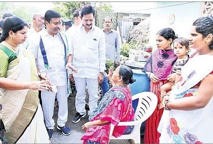 ఆర్ఆర్ పేట వాసుల సమస్యలను పరిష్కరిస్తా