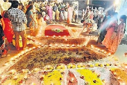 వైభవంగా కార్తిక దీపోత్సవం