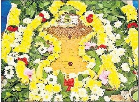 ఇంద్రకీలాద్రిపై సహస్ర లింగార్చన సేవ