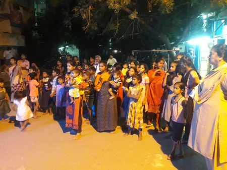చేరువ వాహనం ద్వారా ప్రజలకు అవగాహన