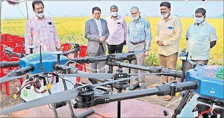 ఇక రైతులే డ్రోన్ పైలట్లు