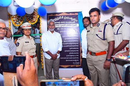 ట్రాఫిక్ క్రమబద్దీకరణకే  ప్రత్యేక పోలీస్ స్టేషన్