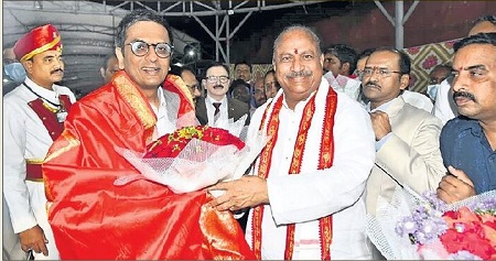 సీజేఐకి స్వాగతం