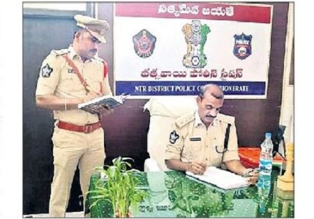 ఫ్రెండ్లీ పోలీసింగ్ తోనే ప్రజల్లో విశ్వాసం