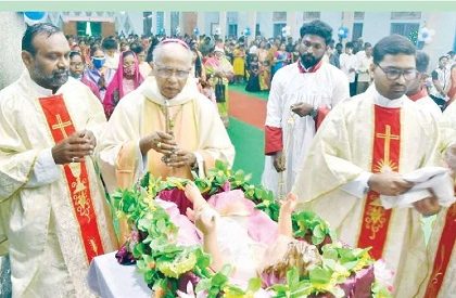 క్రీస్తు జననం.. మానవాళికి రక్షణ