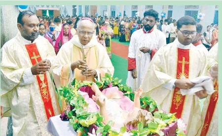 క్రీస్తు జననం.. మానవాళికి రక్షణ
