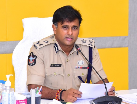 హద్దు మీరితే... నగర బహిష్కరణ
