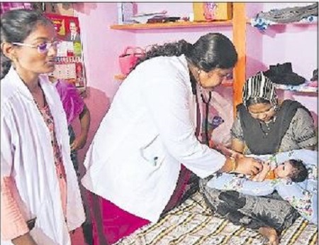 పల్లె తలుపు తట్టి.. ప్రజల నాడి పట్టి..