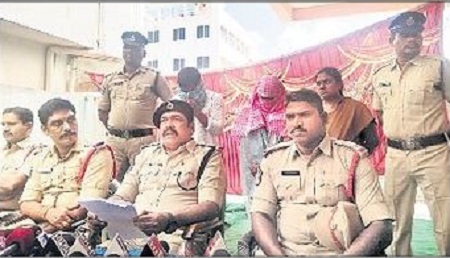 చోరీలకు పాల్పడుతున్న నిందితుల అరెస్టు