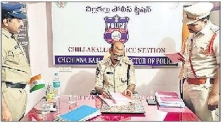 నూతన వత్సర వేడుకల్లో నిబంధనలు పాటించాలి