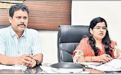 భూ హక్కు పత్రాల పంపిణీ ప్రారంభం