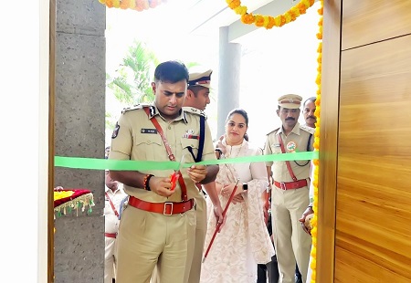 ఈస్ట్ జోన్ డీసీపీ కార్యాలయం ప్రారంభం