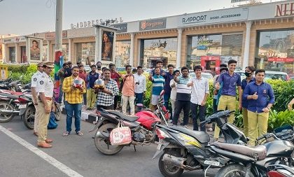 సేఫ్టీ ఫస్ట్..  హెల్మెట్ మస్ట్