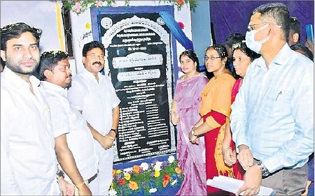కొండ ప్రాంతాల్లో తాగునీటి పైపుల మార్పిడి
