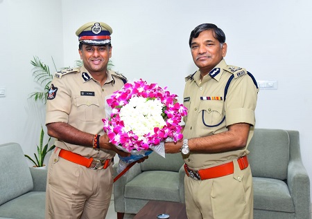 డీజీపీకి నూతన సంవత్సర శుభాకాంక్షలు