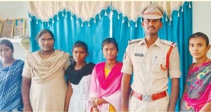 బాలిక అదృశ్యం  కేసుసుఖాoతం తల్లిదండ్రుల వద్దకు చేర్చిన పోలీసులు