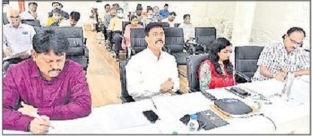 ఉగాది నాటికి ఇళ్ల నిర్మాణం పూర్తి