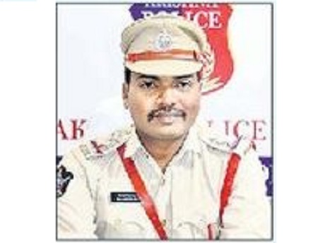 కోడి పందేలు నిర్వహిస్తే చర్యలు
