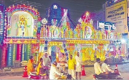 తిరునాళ్లకు ముస్తాబు