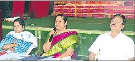 శాశ్వత ప్రాతిపదికన క్యూలైన్లు