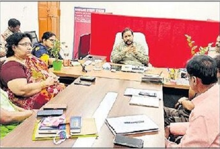 అసాంఘిక చర్యలకు పాల్పడితే చర్యలు