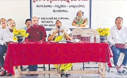 పదిలో నూరు శాతం ఉత్తీర్ణతే లక్ష్యం