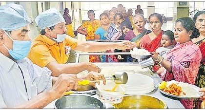 రోగులకు రుచికర విందు