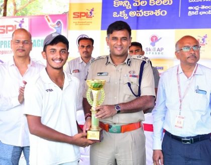 క్రీడల్లో రాణిస్తే ఉన్నత శిఖరాలు