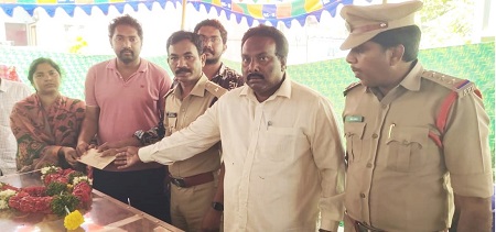 ఏఎస్ఐ ప్రభాకరరావుకు నివాళి