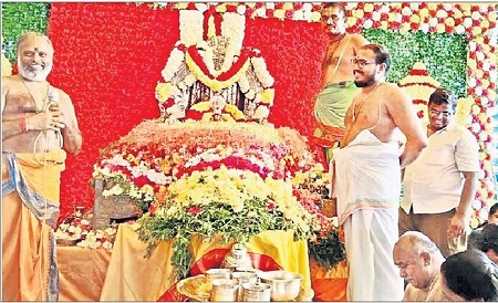 నేత్రపర్వంగా శ్రీవారి పుష్పయాగం