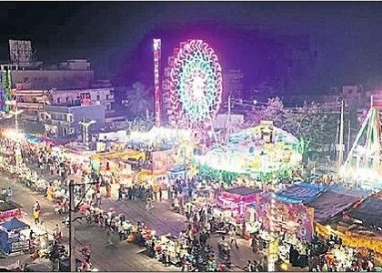 ఊరంతా ఉత్సవం
