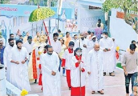 నాలుగో రోజుకు నవదిన ప్రార్థనలు